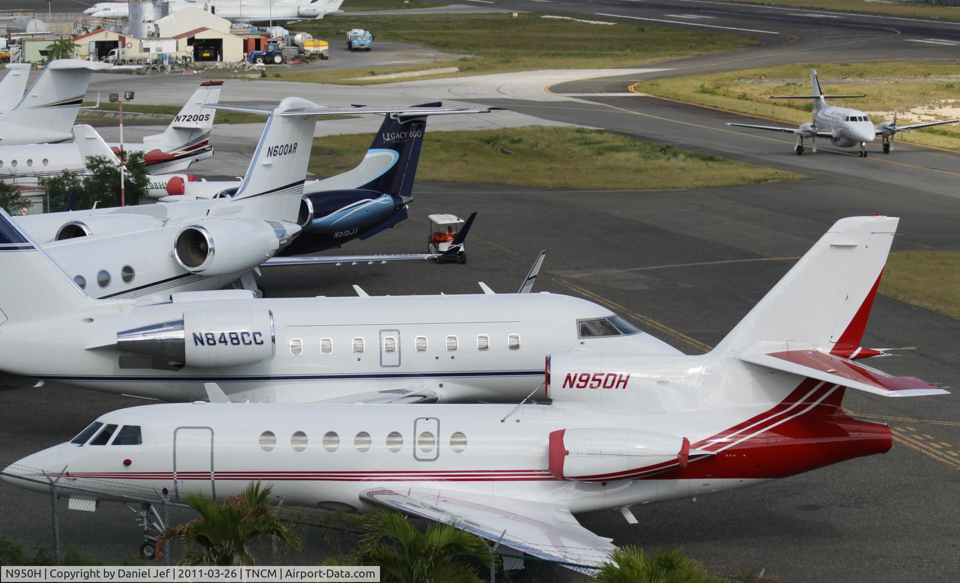N950H, 2000 Dassault Mystere Falcon 50 C/N 307, N950H park at the cargo ramp at TNCM