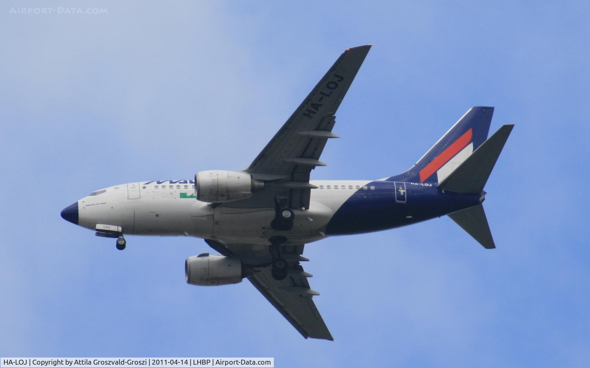 HA-LOJ, 2004 Boeing 737-6Q8 C/N 29349, Getting off direction Budapest Ferihegy onto an International Airport, in Üllö city airspace.