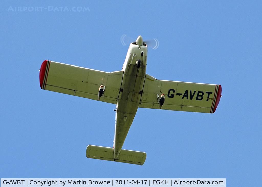 G-AVBT, 1967 Piper PA-28-180 Cherokee C C/N 28-3945, OVERHEAD SHOT