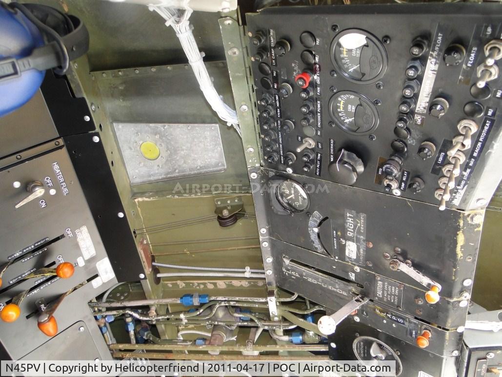 N45PV, 1944 Grumman G-44 Widgeon C/N 1380, Overhead cockpit area