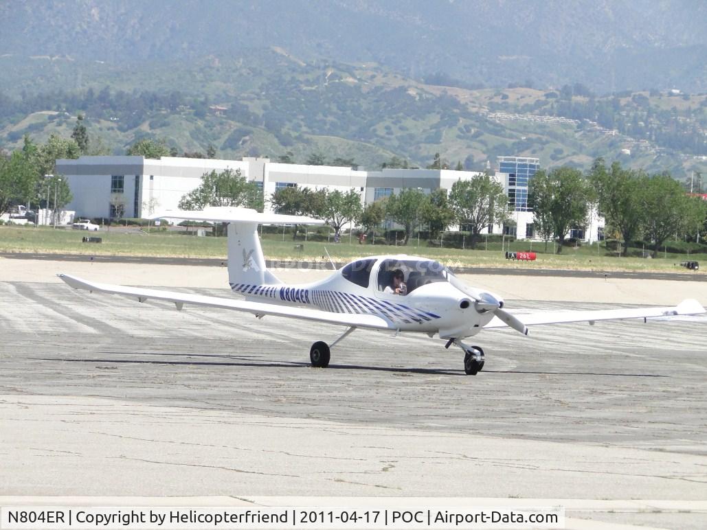 N804ER, 2003 Diamond DA-40 Diamond Star C/N 40.311, Getting ready to fire up and take off, from Howard Aviation area