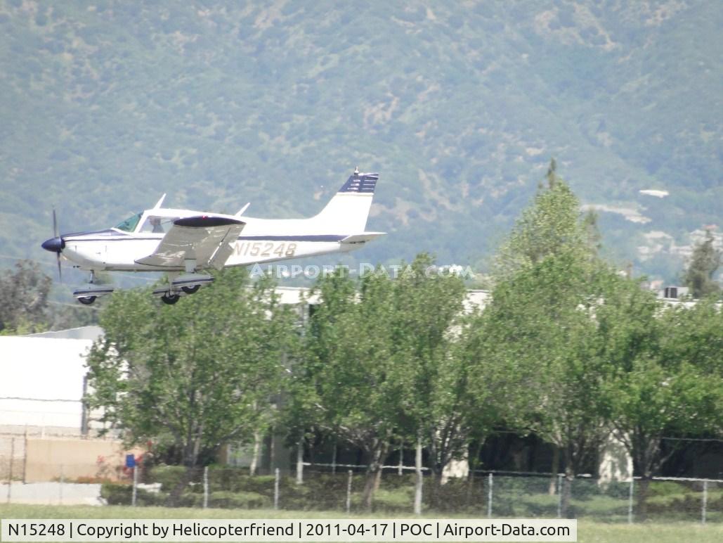 N15248, 1972 Piper PA-28-180 C/N 28-7305043, Landing on runway 26R