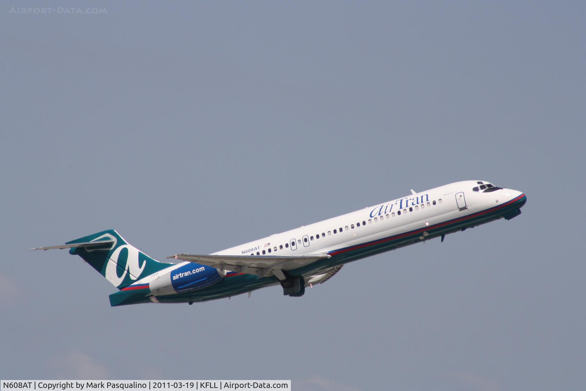 N608AT, 2000 Boeing 717-200 C/N 55081, Boeing 717-200