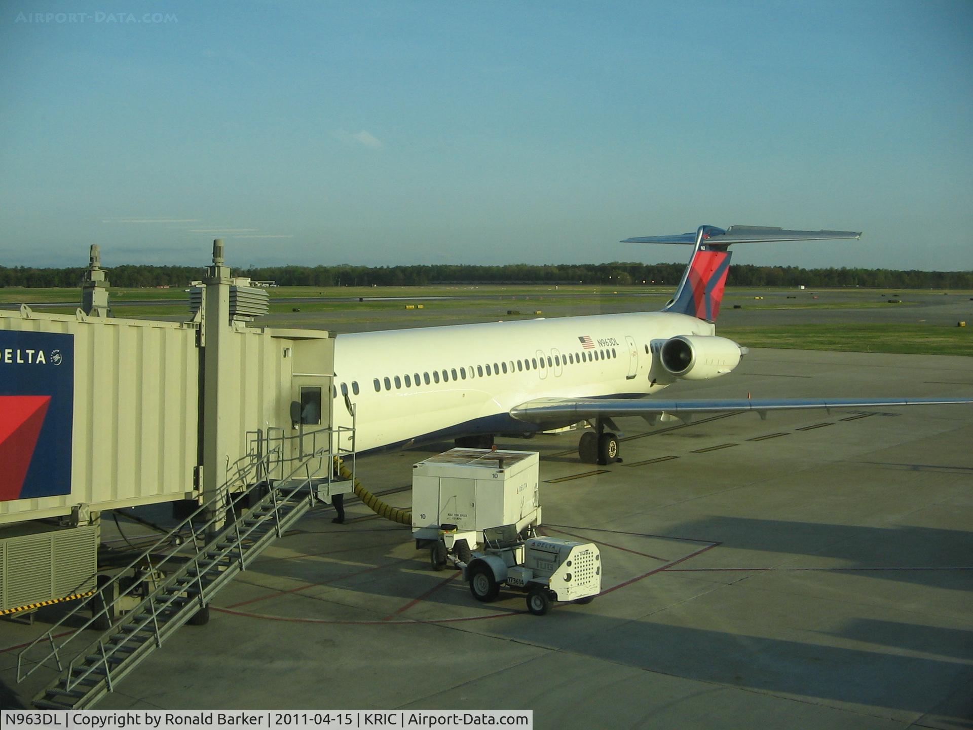 N963DL, 1990 McDonnell Douglas MD-88 C/N 49982, My ride ATL to RIC