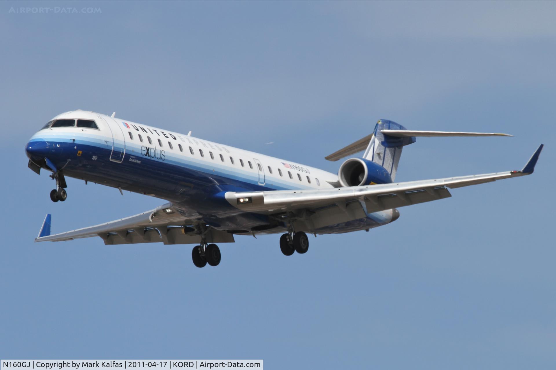 N160GJ, 2006 Bombardier CRJ-702 (CL-600-2C10) Regional Jet C/N 10239, GoJet Airlines Bombardier CL-600-2C10, GJS7423 arriving from KSAT, RWY 28 approach KORD.