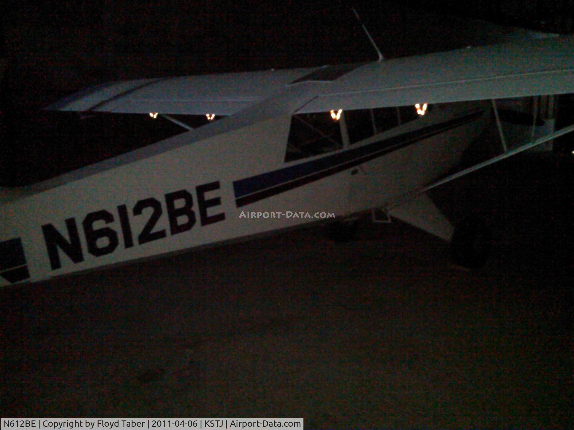 N612BE, Aviat A-1 Husky C/N 1367, In the hangar