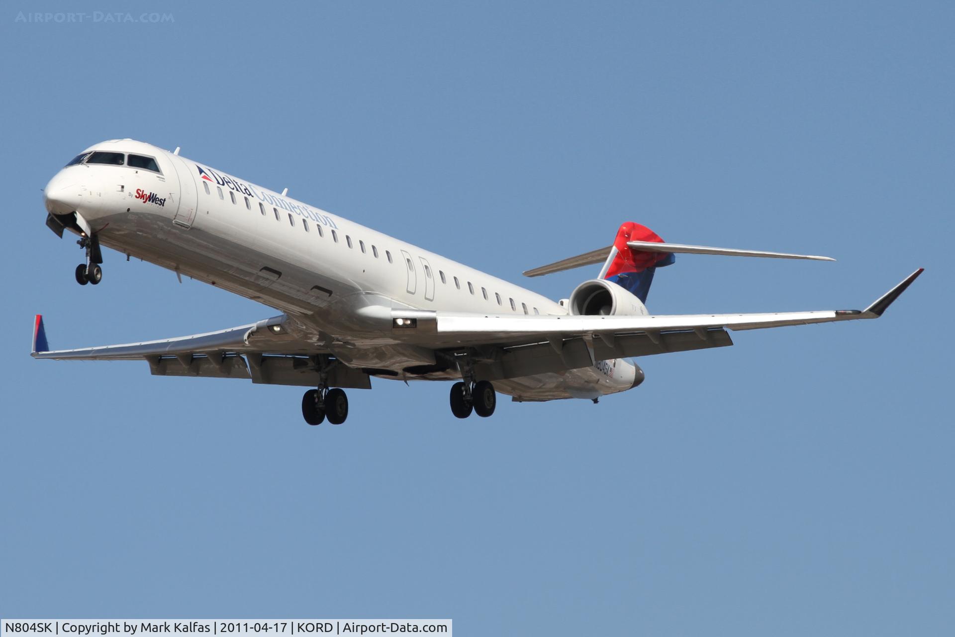 N804SK, 2006 Bombardier CRJ-900ER (CL-600-2D24) C/N 15067, SkyWest/Delta Connection Bombardier CL-600-2D24, SKW4496 arriving from KSLC, RWY 28 approach KORD.