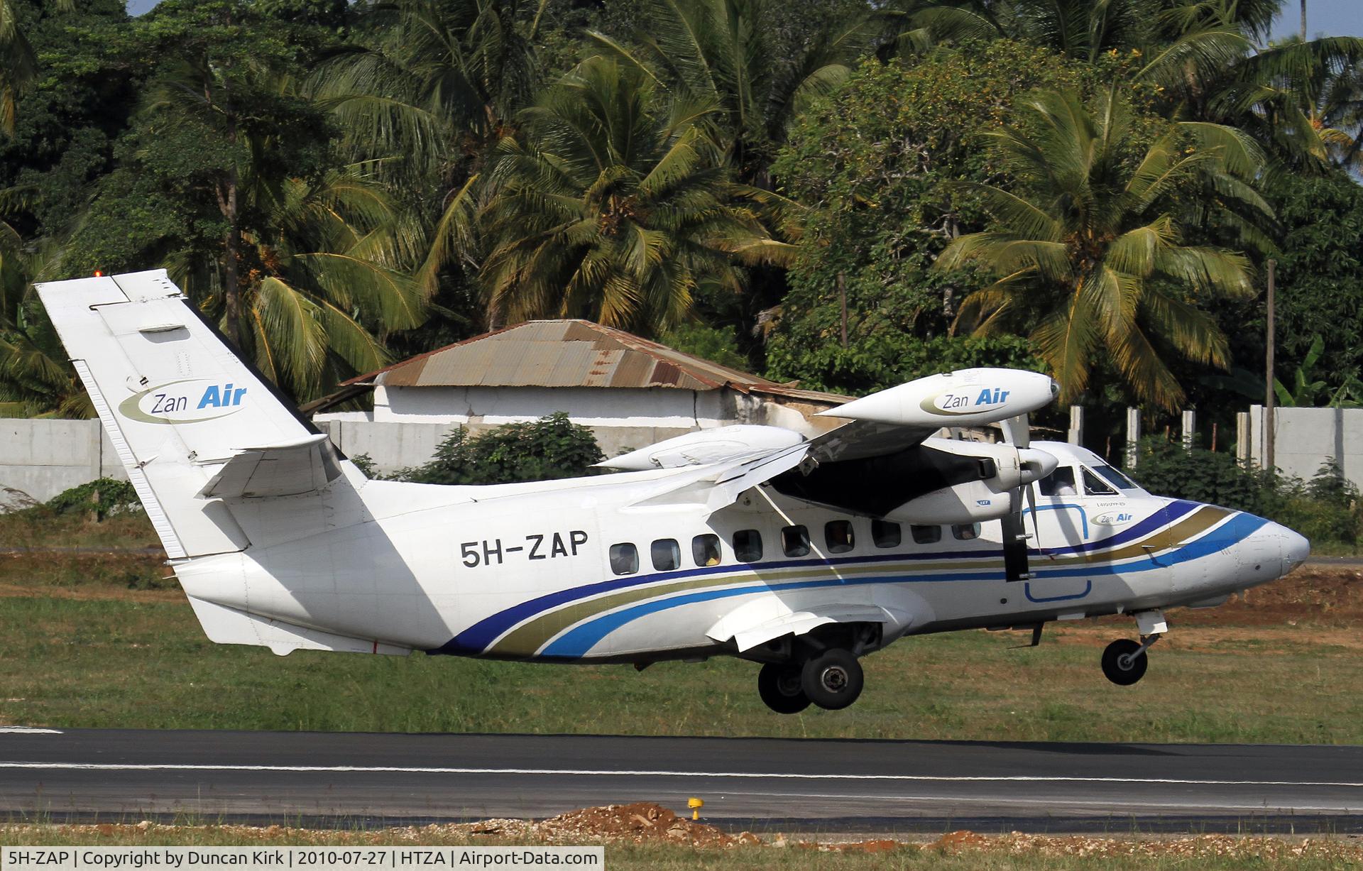 5H-ZAP, 1987 Let L-410UVP-E9 Turbolet C/N 871824, Landing at Zanzibar