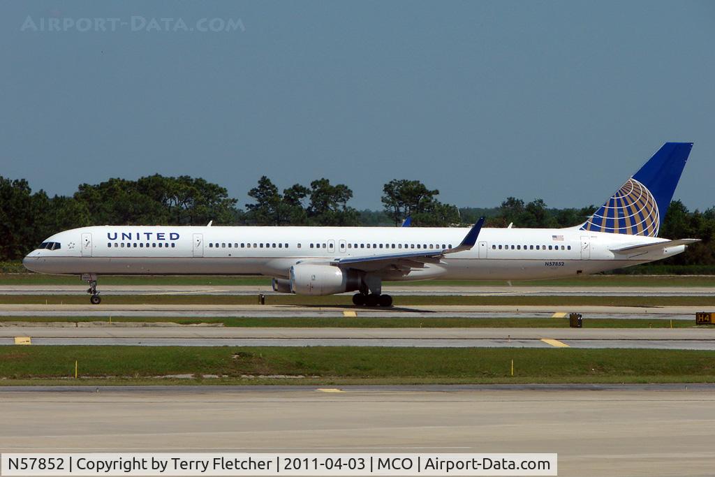 N57852, 2001 Boeing 757-324 C/N 32811, 2001 Boeing 757-324, c/n: 32811