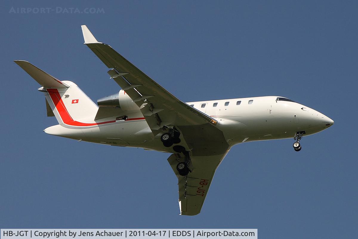 HB-JGT, 2008 Bombardier Challenger 605 (CL-600-2B16) C/N 5736, Short final on rwy 07