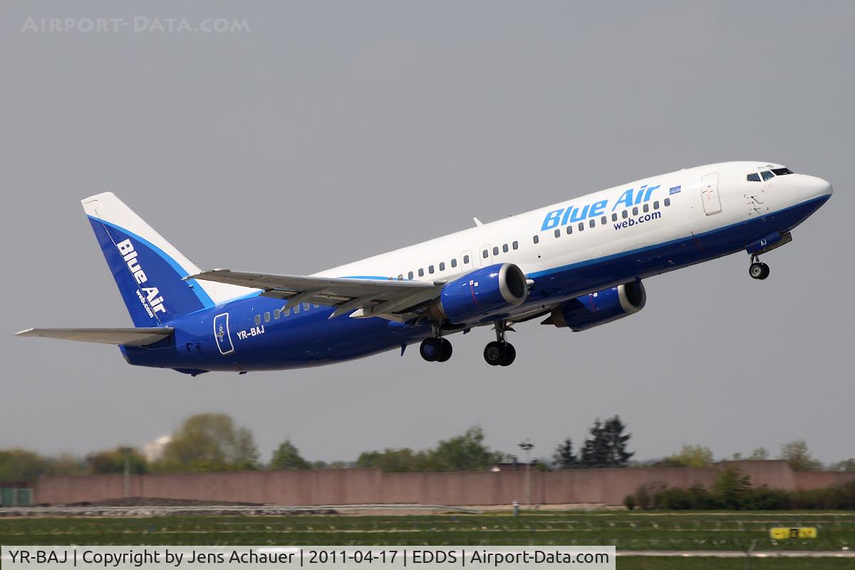 YR-BAJ, Boeing 737-430 C/N 27002, Take off on rwy 07
