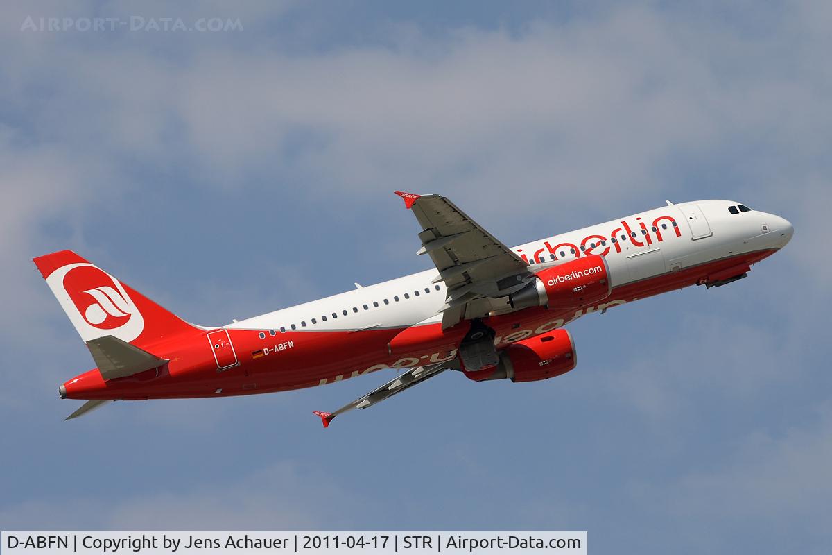 D-ABFN, 2010 Airbus A320-214 C/N 4510, Short final on rwy 07