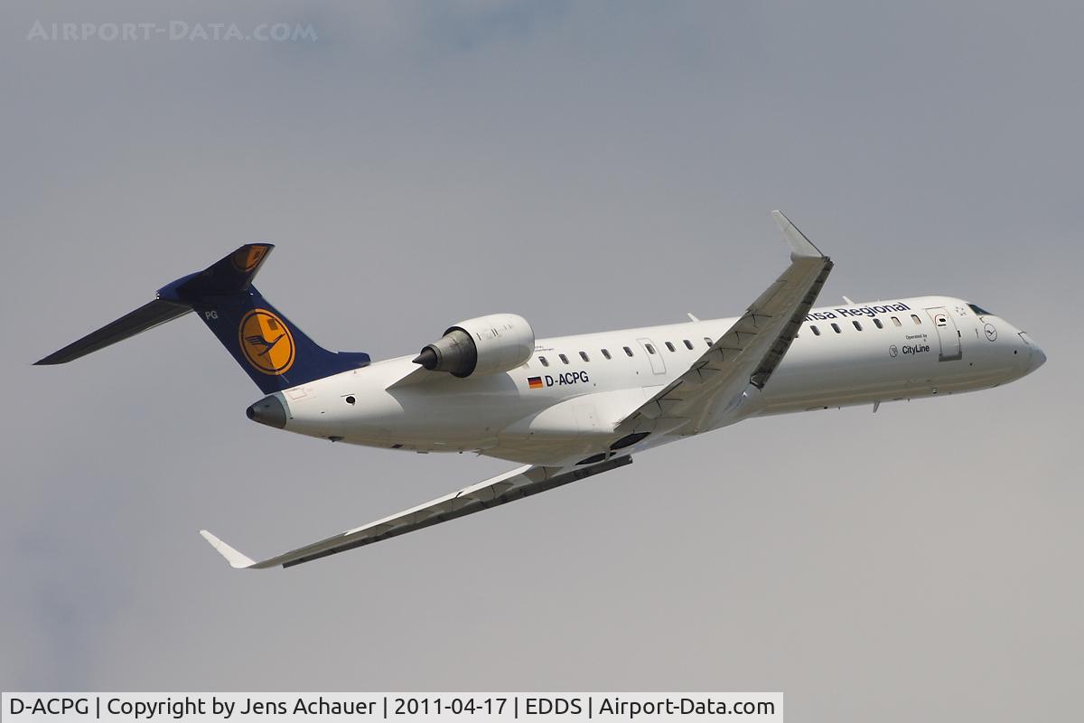 D-ACPG, 2002 Canadair CRJ-701ER (CL-600-2C10) Regional Jet C/N 10034, Short final on rwy 07
