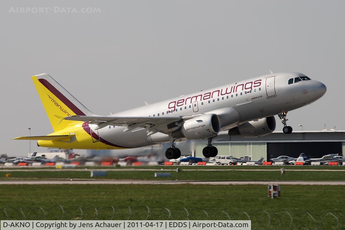 D-AKNO, 1999 Airbus A319-112 C/N 1147, Take off