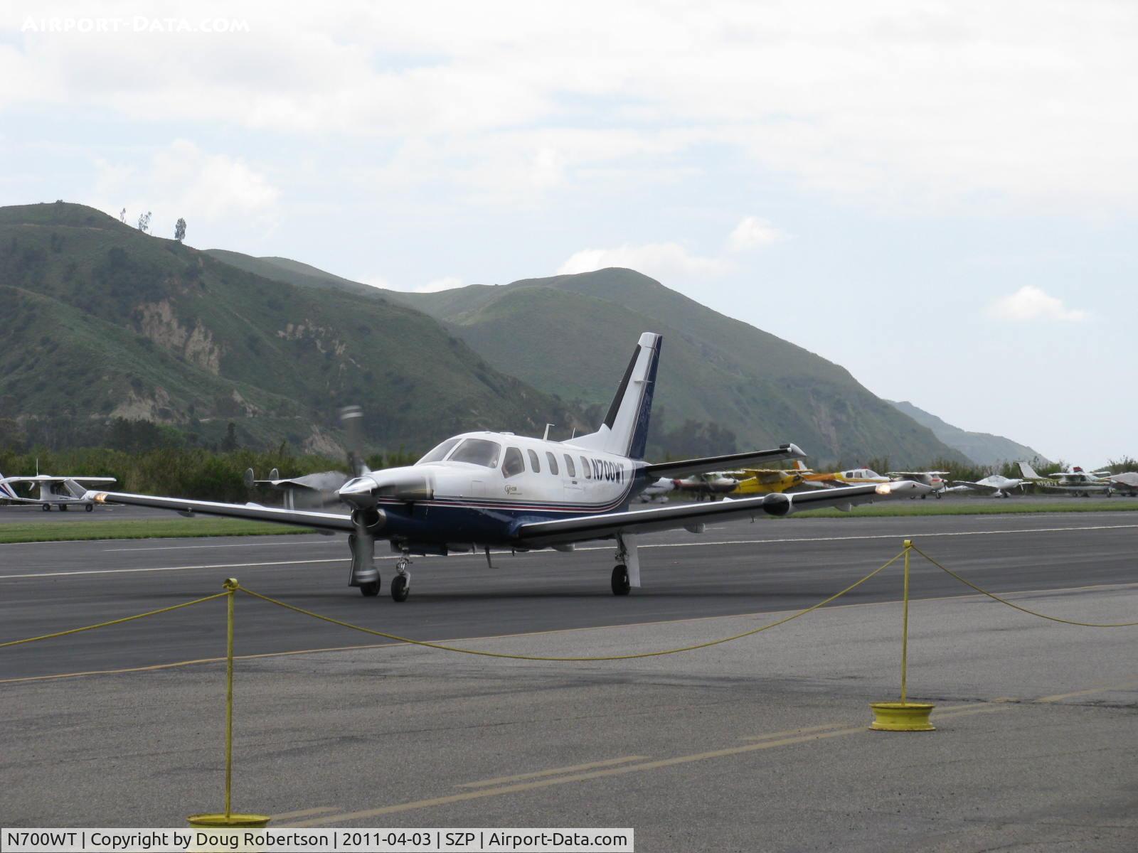 N700WT, Socata TBM-700 C/N 91, SOCATA TBM 700, one P&W(C)PT6A-64 Turboprop, 1,570 shp flat rated at 700 shp, taxi