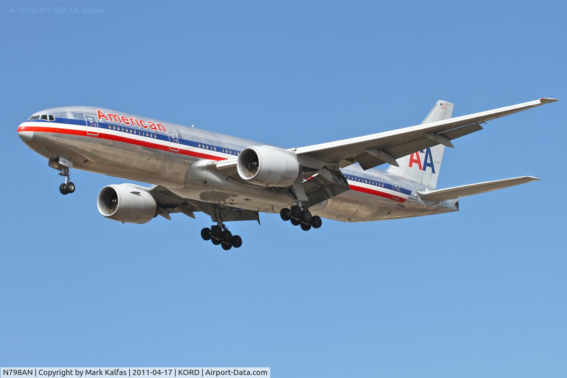 N798AN, 2001 Boeing 777-223 C/N 30797, American Airlines Boeing 777-223, AAL154 arriving from RJAA (Narita Int'l), on approach RWY 28 KORD.