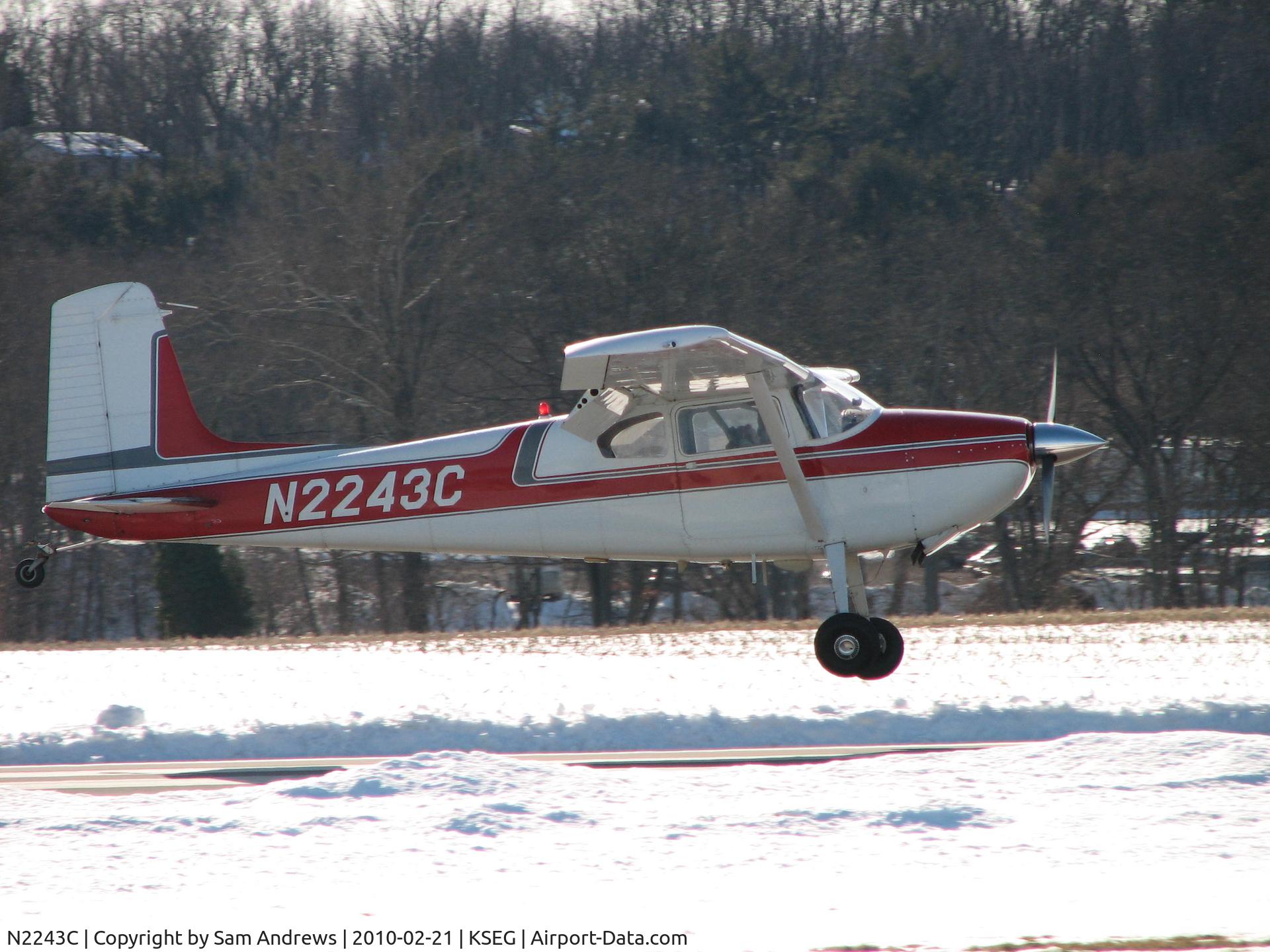 N2243C, 1953 Cessna 180 C/N 30543, landing Penn Valley
