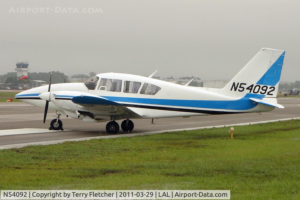 N54092, 1974 Piper PA-23-250 C/N 27-7405405, 2011 Sun n Fun - Lakeland , Florida