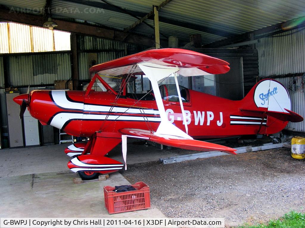 G-BWPJ, 1996 Steen Skybolt C/N PFA 064-12854, at Croft Farm, Defford