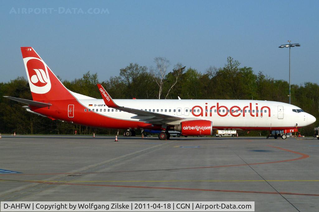 D-AHFW, 2001 Boeing 737-8K5 C/N 30882, visitor