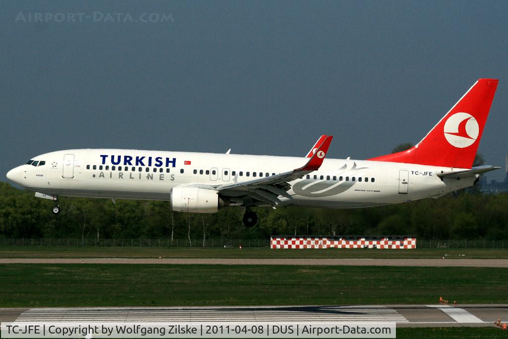 TC-JFE, 1998 Boeing 737-8F2 C/N 29767/95, visitor