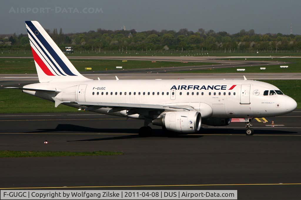 F-GUGC, 2002 Airbus A318-111 C/N 2071, visitor