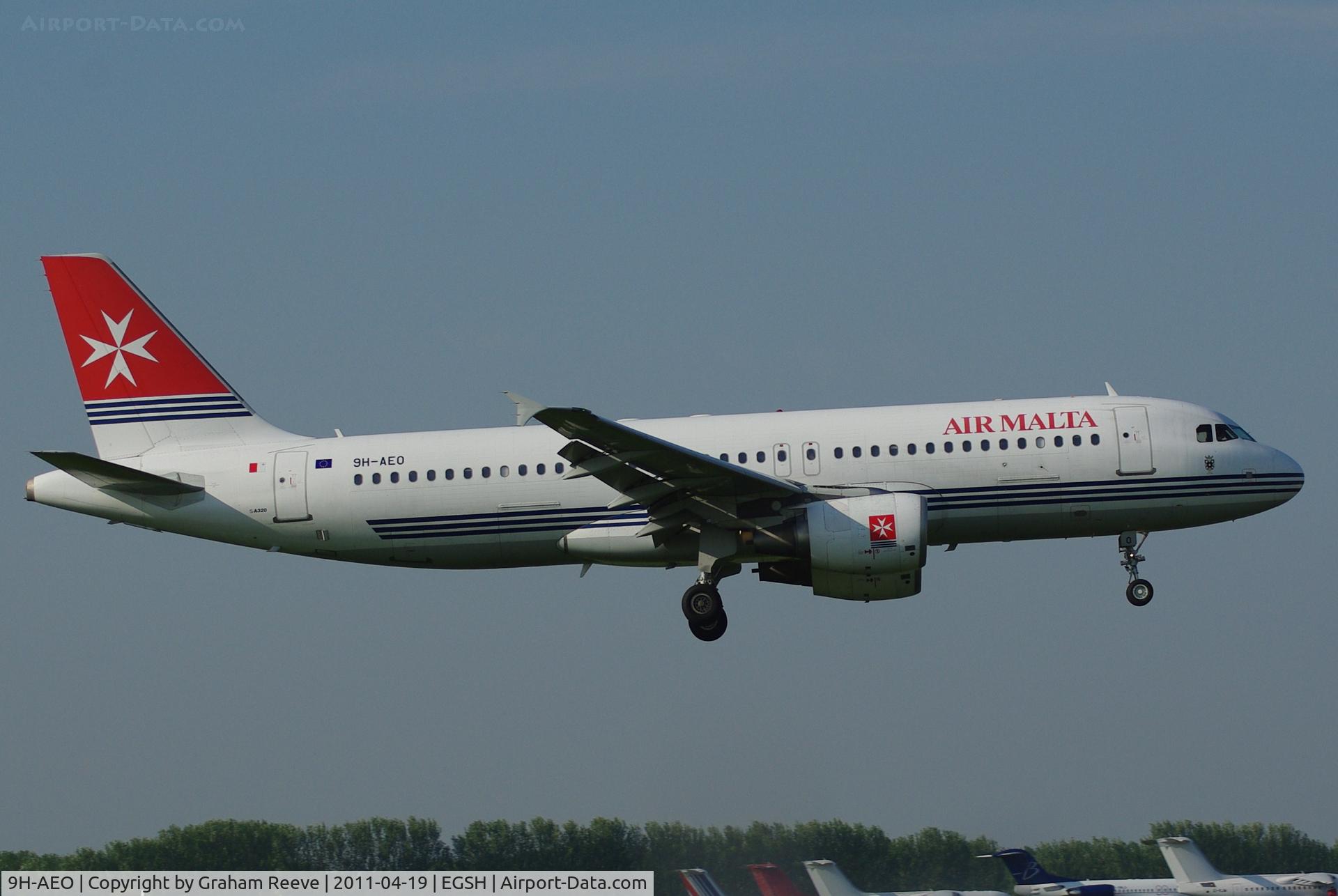 9H-AEO, 2006 Airbus A320-214 C/N 2768, Landing at Norwich.