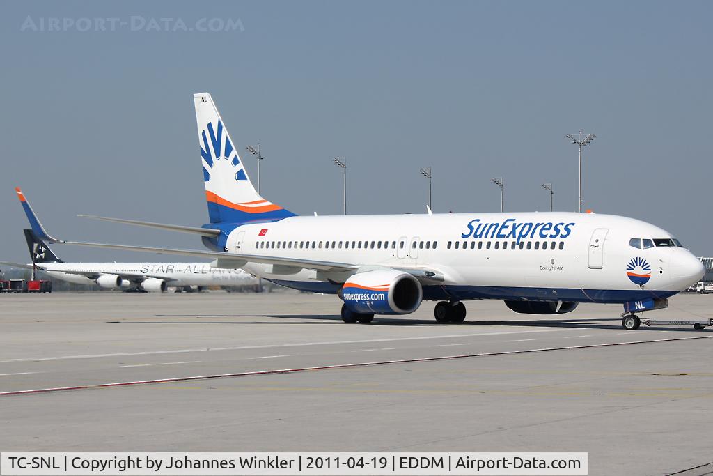 TC-SNL, 2005 Boeing 737-86N C/N 34251, Sun Express B738