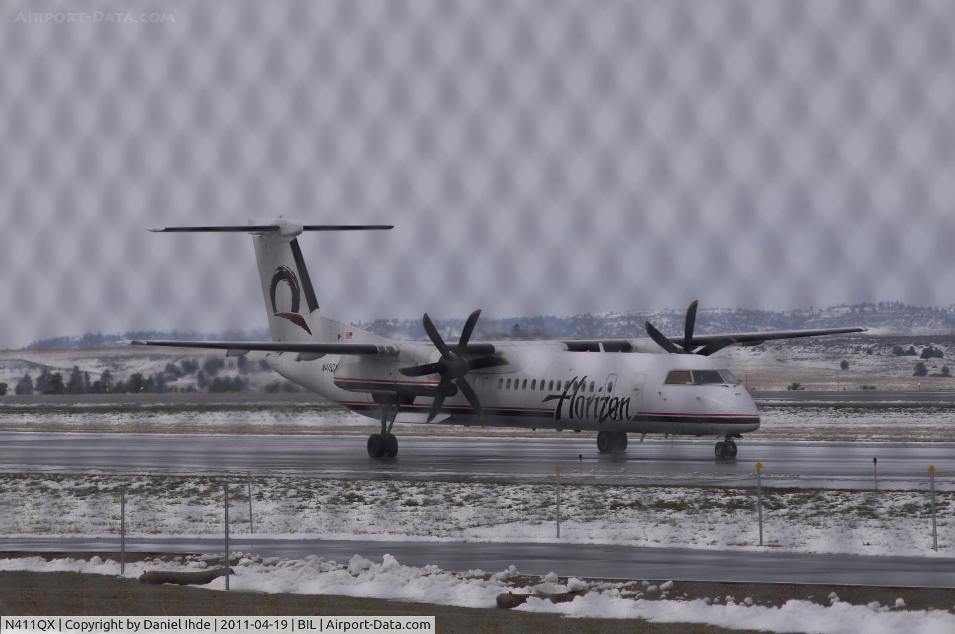 N411QX, 2001 Bombardier DHC-8-402 Dash 8 C/N 4055, Horizon Air Bombardier Dash 8