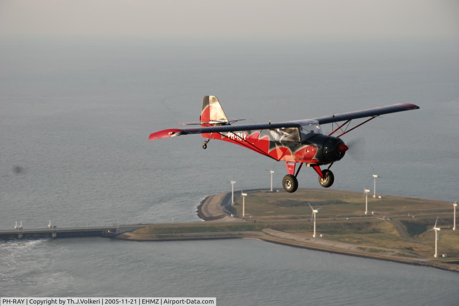 PH-RAY, Denney Kitfox Classic IV C/N 1411, Kitfox MKIV, flying overhead Neeltje Jans
