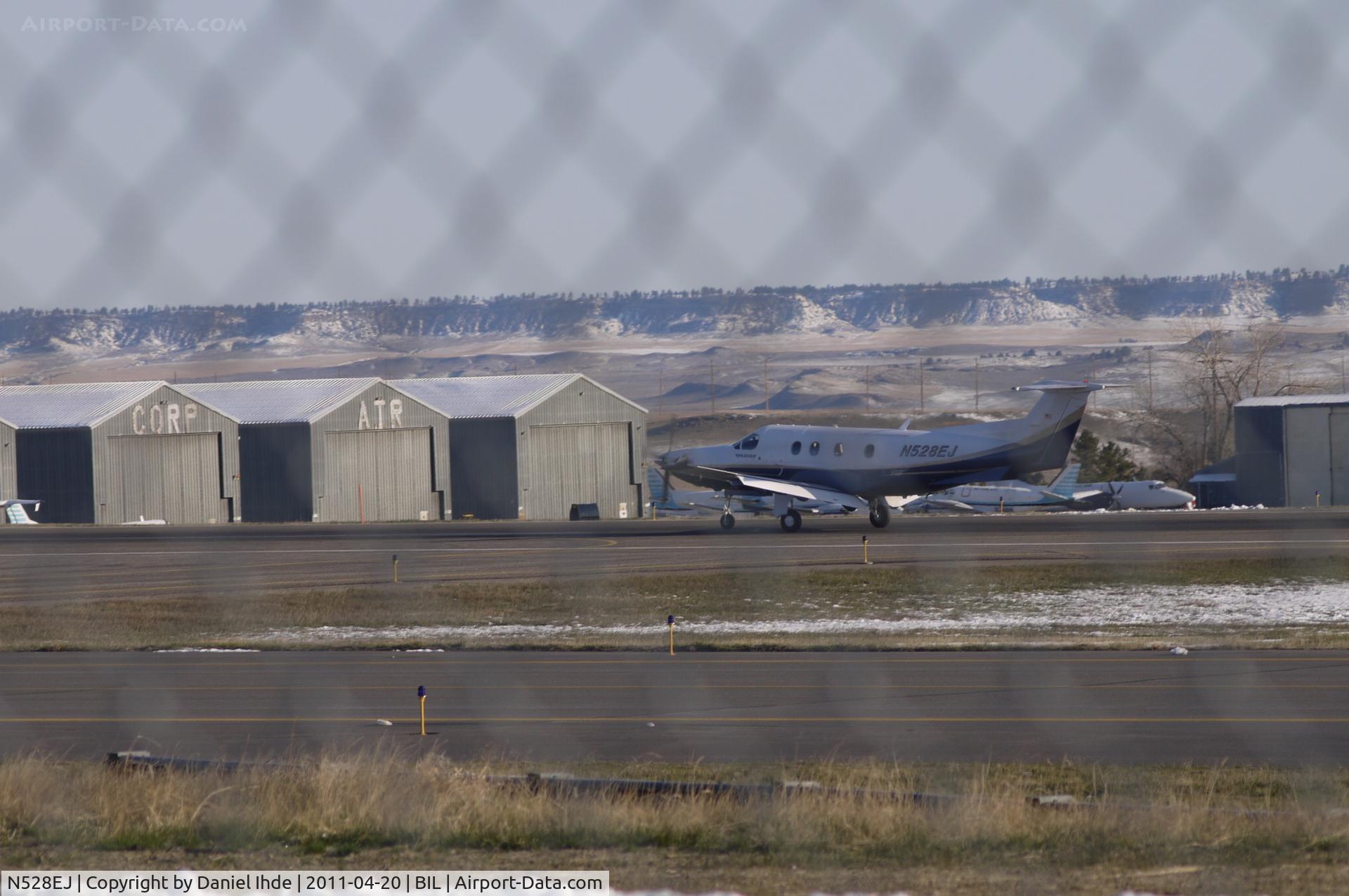 N528EJ, 2003 Pilatus PC-12/45 C/N 528, Pilatus PC-12