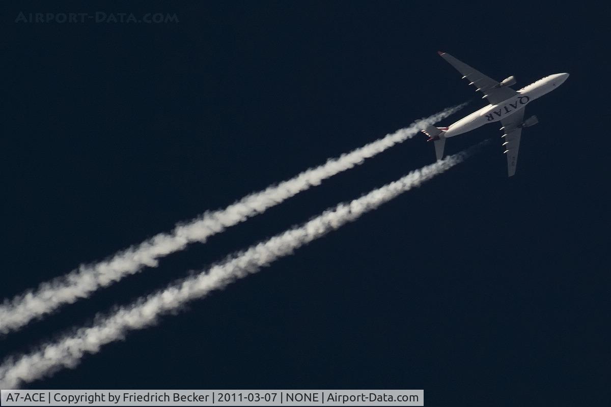 A7-ACE, 2004 Airbus A330-203 C/N 571, Qatar Airways A330 cruising high