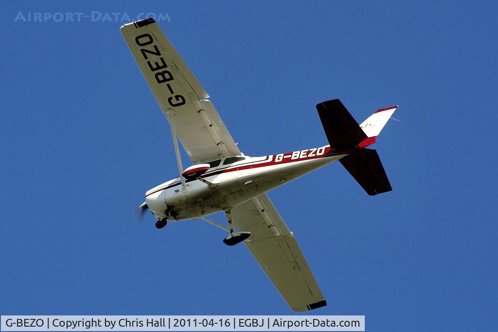 G-BEZO, 1976 Reims F172M ll Skyhawk C/N 1392, Staverton Flying School