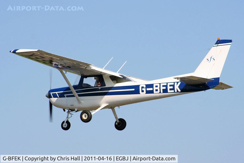 G-BFEK, 1977 Reims F152 C/N 1442, Staverton Flying School