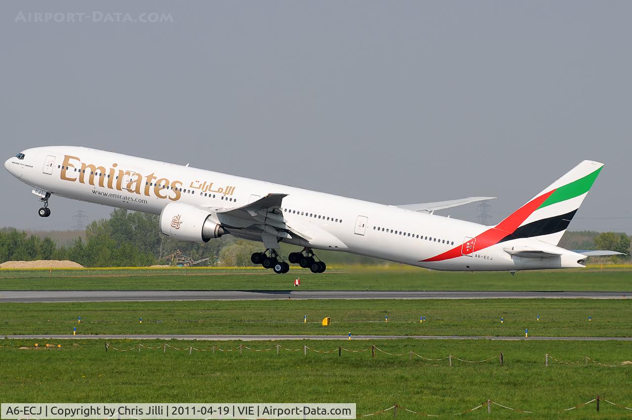 A6-ECJ, 2008 Boeing 777-31H/ER C/N 35583, Emirates