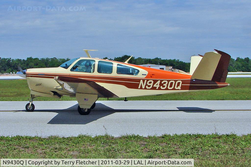 N9430Q, 1972 Beech V35B Bonanza C/N D-9316, 2011 Sun n Fun - Lakeland , Florida