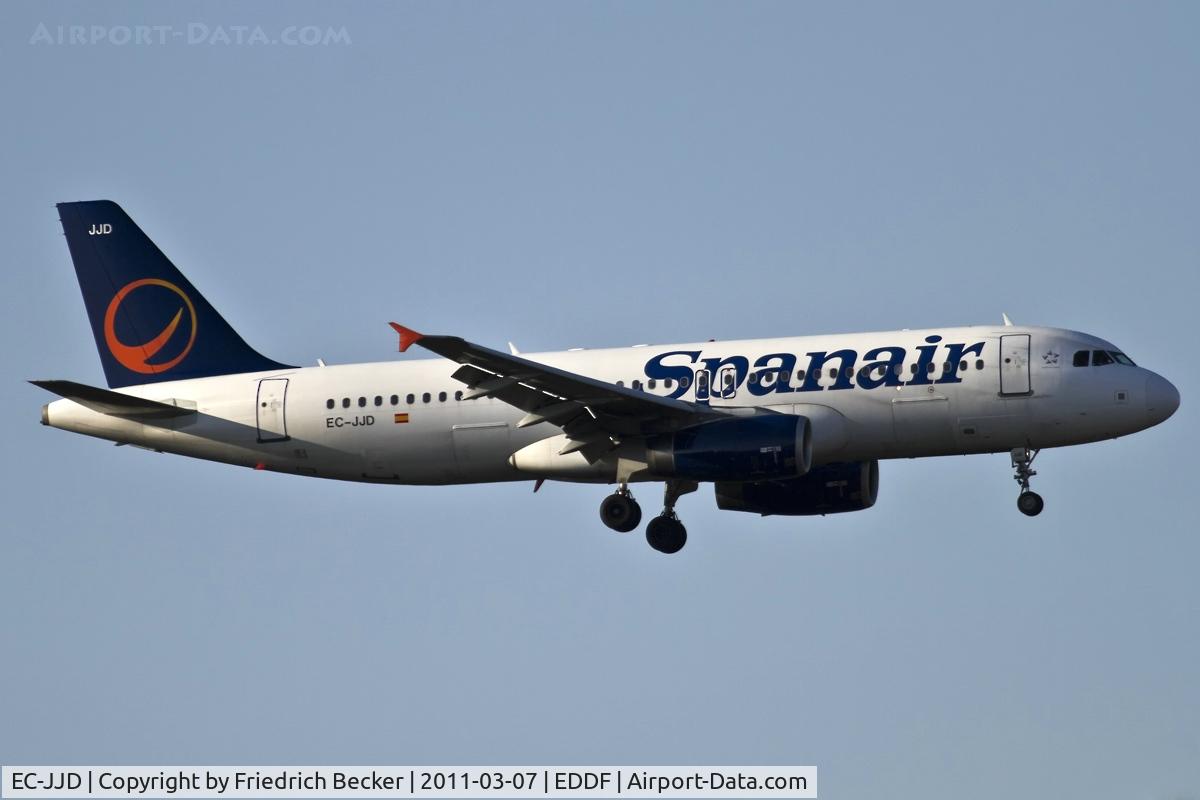 EC-JJD, 2005 Airbus A320-232 C/N 2479, on final