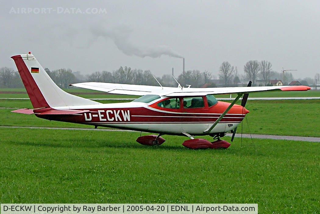 D-ECKW, Cessna 182N Skylane C/N 18260439, Cessna 182N Skylane [182-60439] Leutkirch~D 20/04/2005