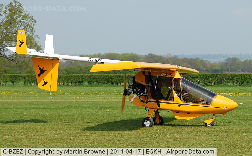 G-BZEZ, 2000 CFM Streak Shadow SA C/N PFA 206-13503, SHOT AT HEADCORN