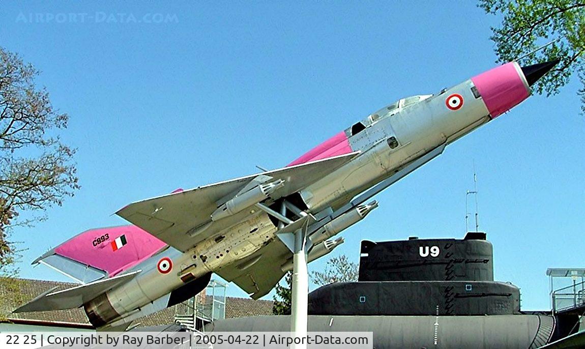 22 25, Mikoyan-Gurevich MiG-21SPS C/N 94A4301, Mikoyan MiG-21SPS Fishbed F [94A4301] Technikmuseum Speyer~D 22/04/2005. Wears false marks of C993 Indian Air Force.