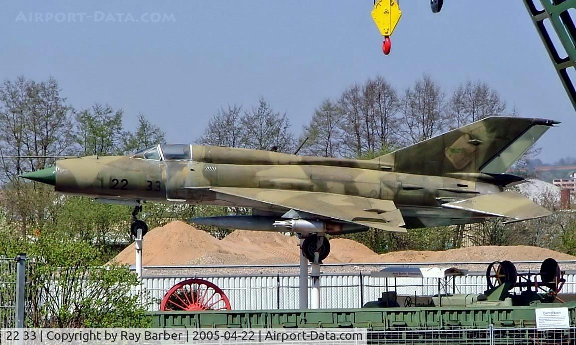 22 33, Mikoyan-Gurevich MiG-21SPS C/N 94A5202, Mikoyan MiG-21SPS Fishbed [94A5202] Sinsheim Museum~D 22/04/2005
