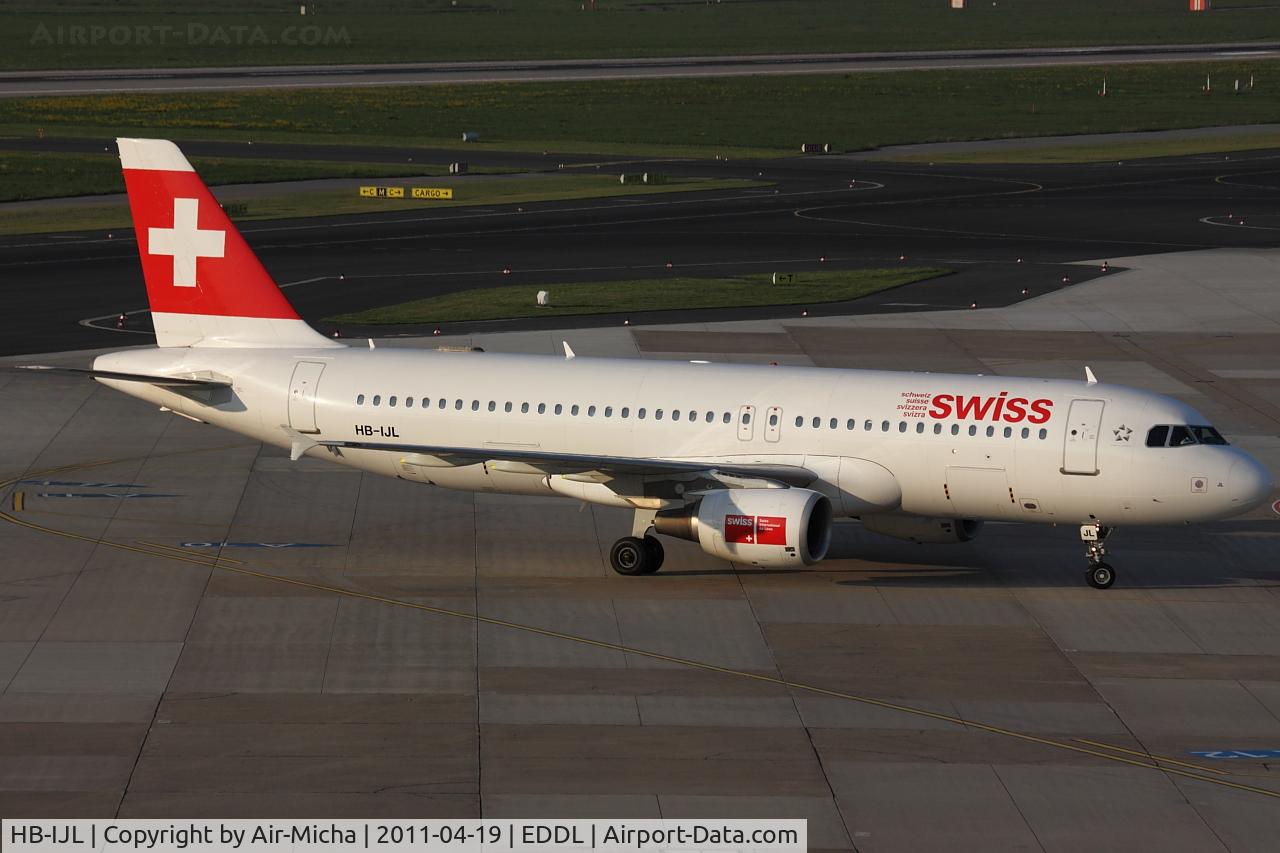 HB-IJL, 1996 Airbus A320-214 C/N 603, Swissair