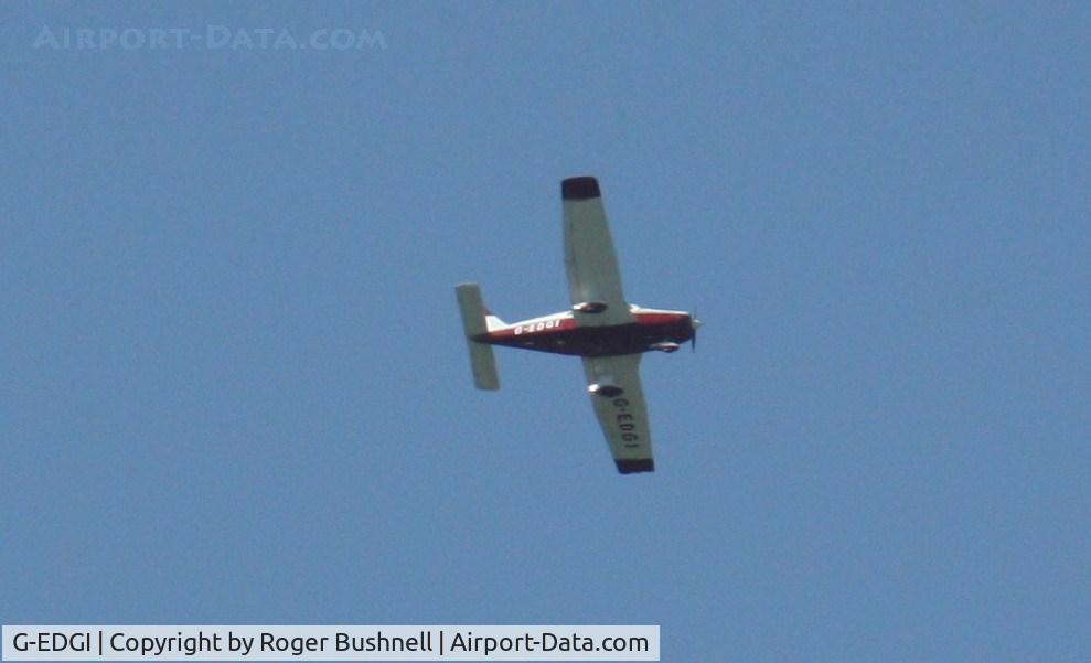 G-EDGI, 1979 Piper PA-28-161 Warrior II C/N 28-7916565, Flying over North Gorley Hampshire U.K.