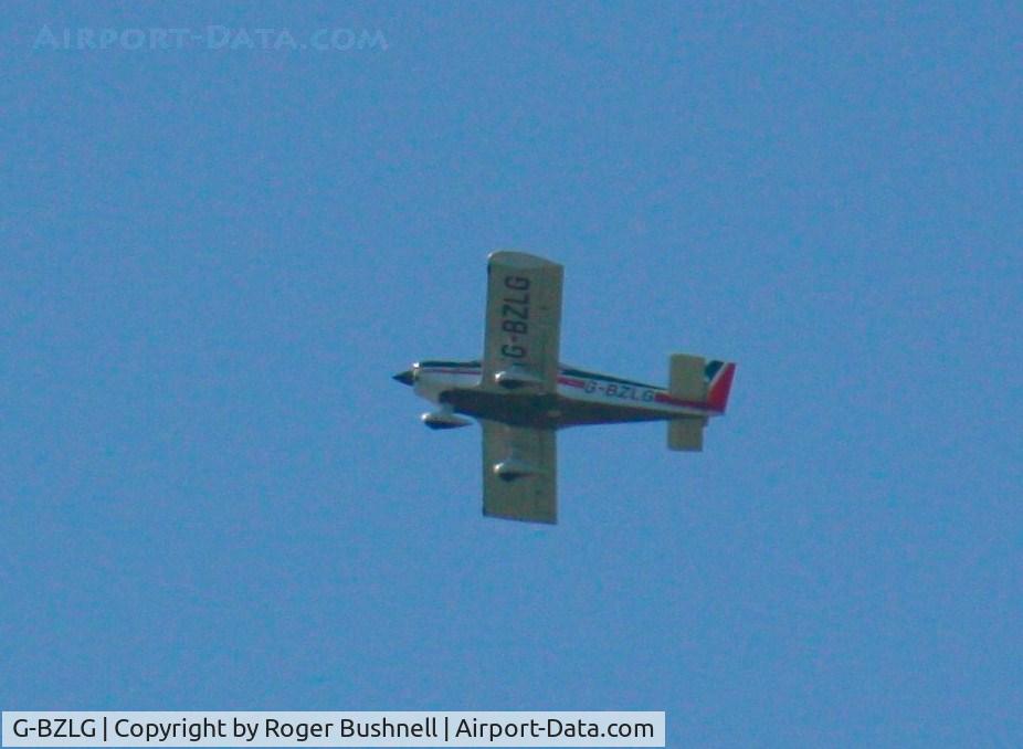 G-BZLG, 2000 Robin HR-200-120B C/N 353, Flying over North Gorley Hampshire U.K.