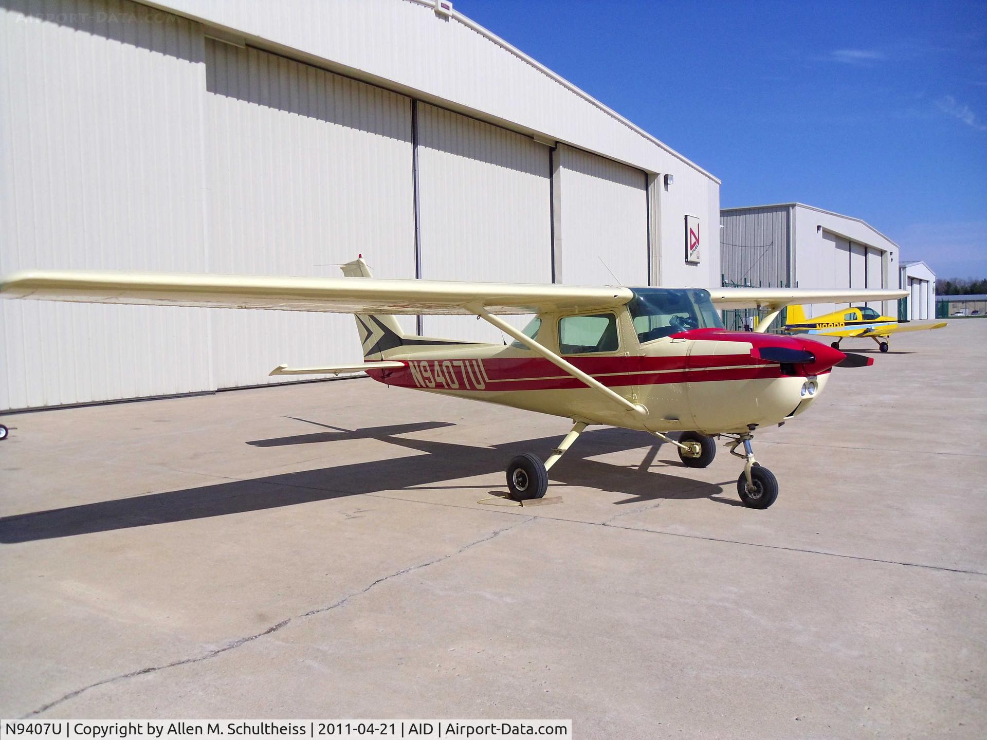 N9407U, 1976 Cessna 150M C/N 15078355, 1976 Cessna 150M