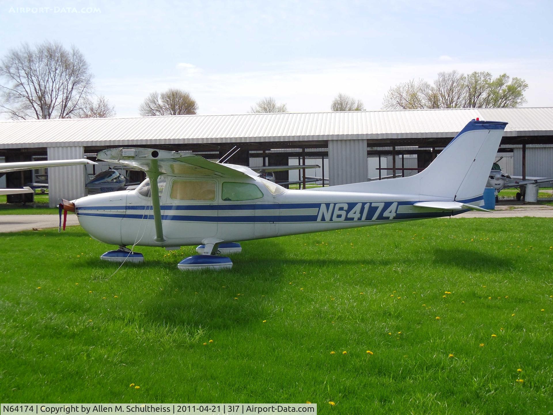 N64174, 1975 Cessna 172M C/N 17265066, 1975 Cessna 172M