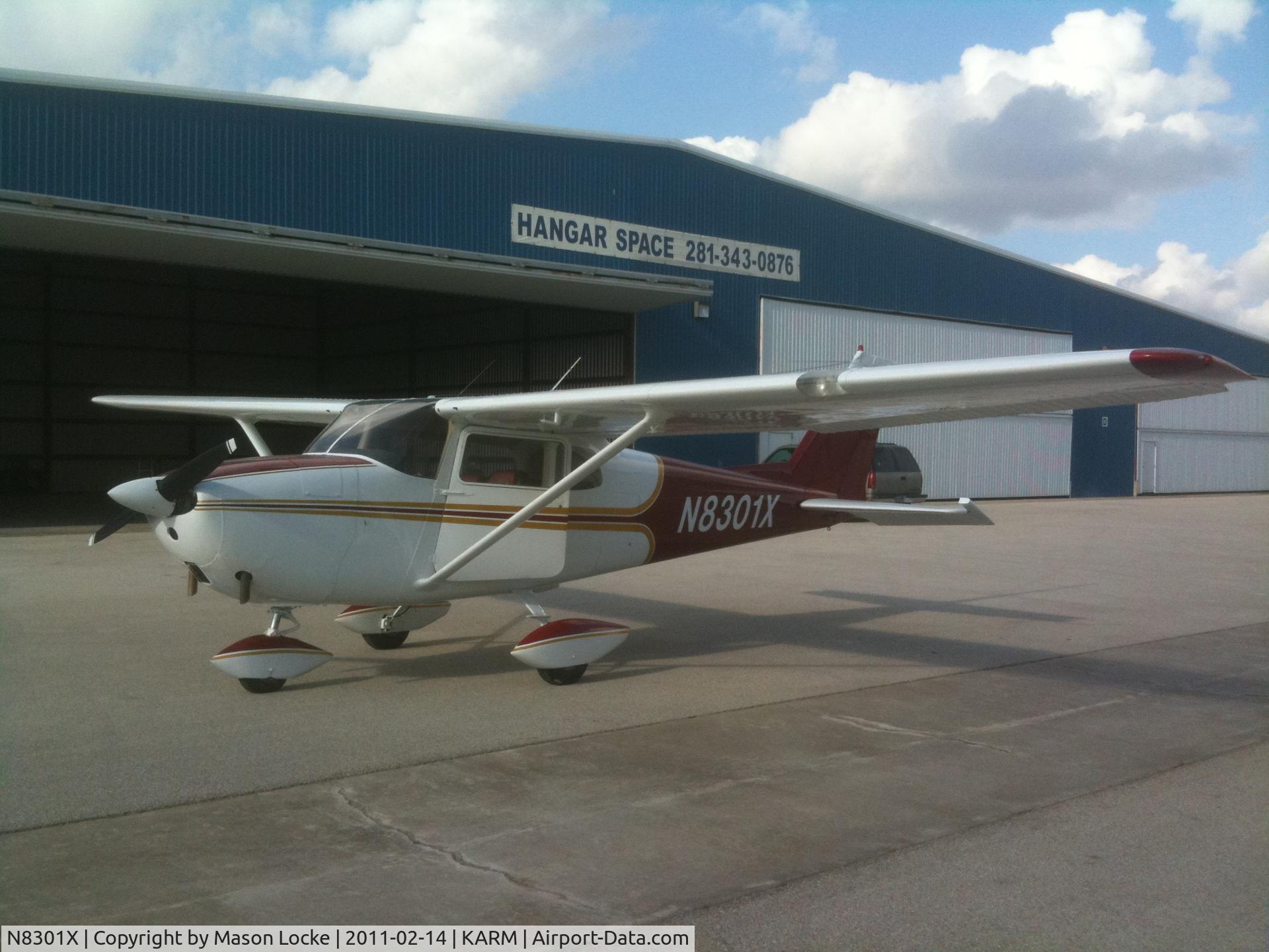 N8301X, 1961 Cessna 172C C/N 17248801, New paint job for 01X