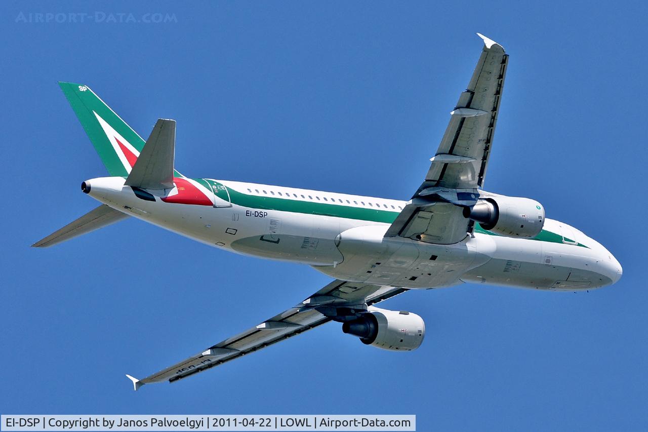 EI-DSP, 2008 Airbus A320-216 C/N 3482, Alitalia (Air One) Airbus A320-216 after takeoff in LOWL/LNZ