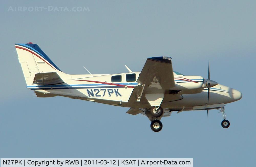 N27PK, 1993 Beech 58 Baron C/N TH-1687, Landing 12R