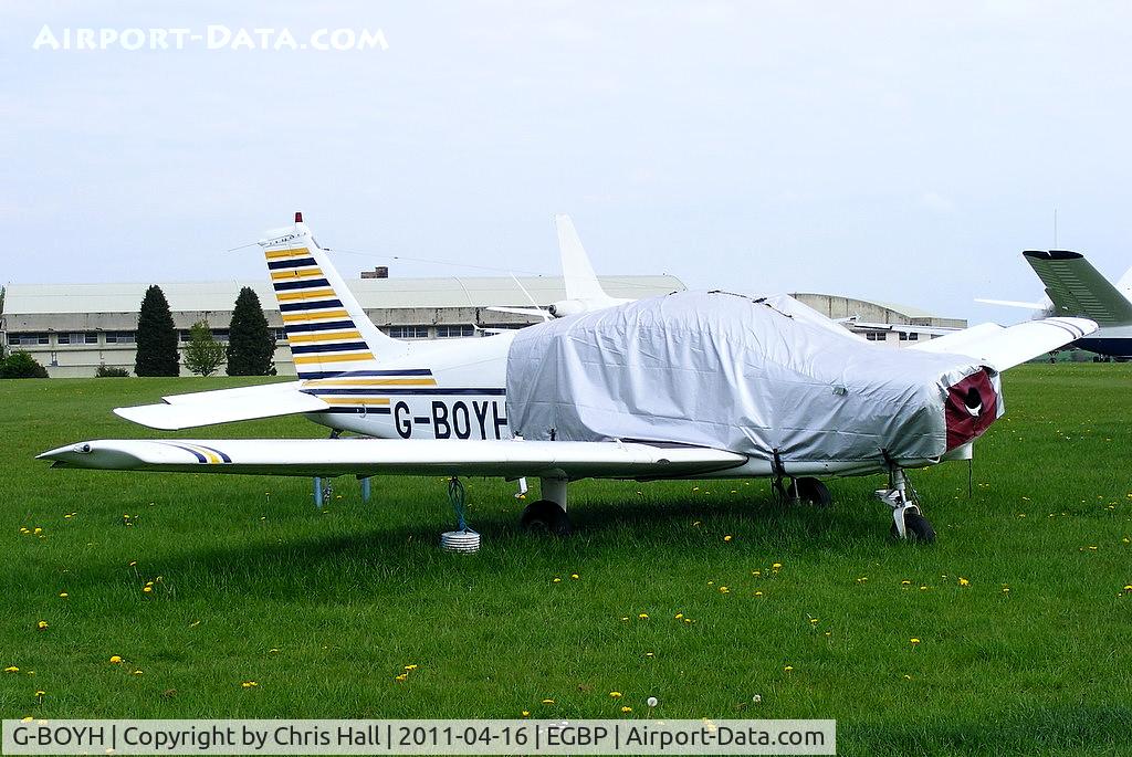 G-BOYH, 1977 Piper PA-28-151 Cherokee Warrior C/N 28-7715290, privately owned, based at Kemble